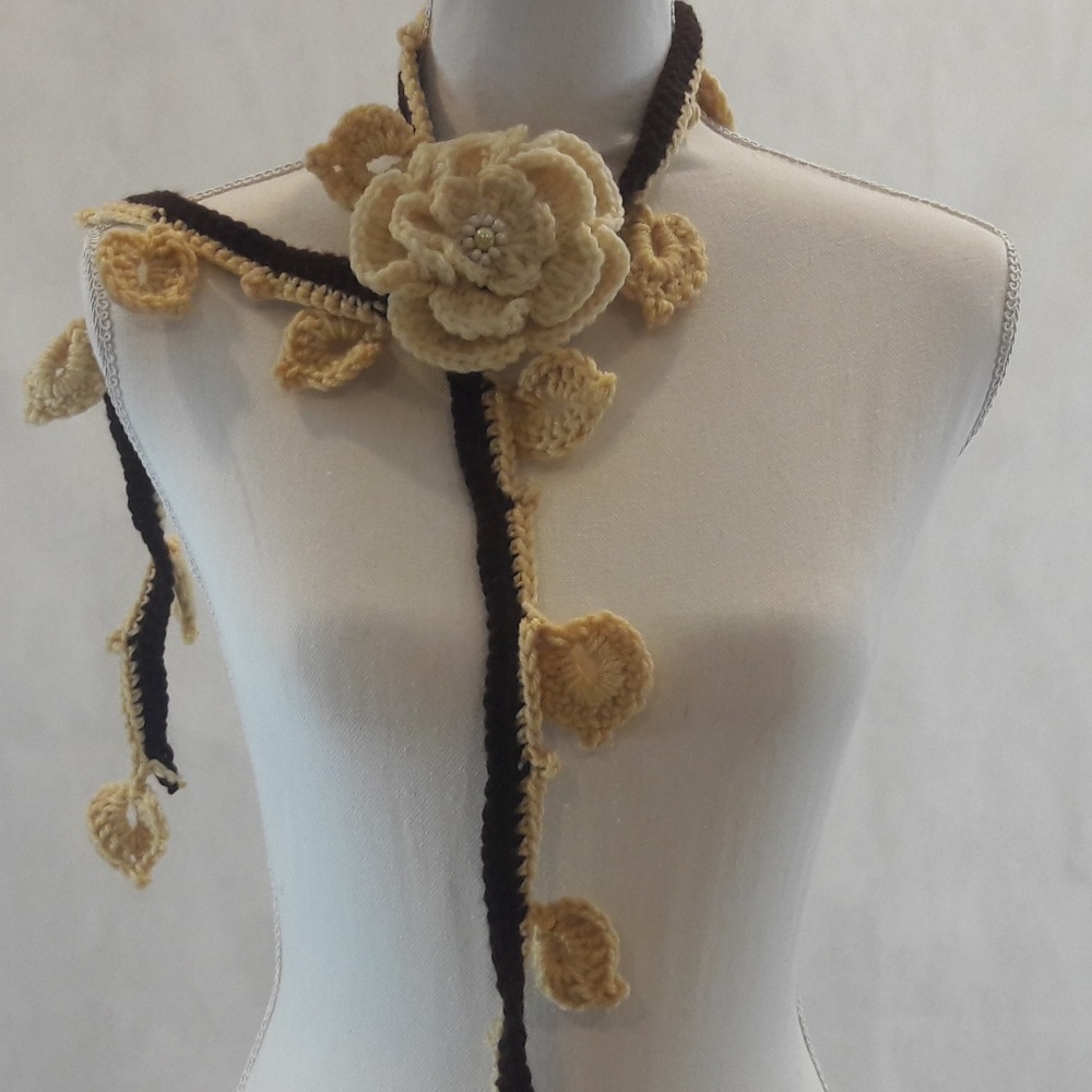 🌹Lariat, Flower, Necklace,Hand Crafted, Crochet
